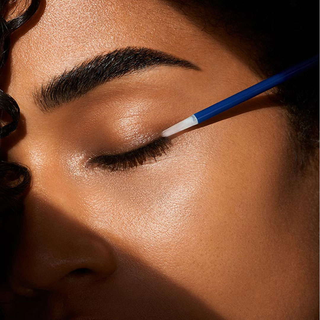 The Eyebrow and Lash Enhancing Serum - Image 2